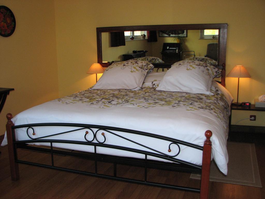 Prince D'Orange Bed & Breakfast Braine-lʼAlleud Værelse billede